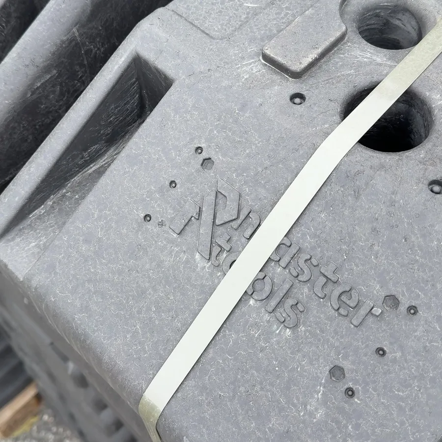 Socle recyclé pour balise